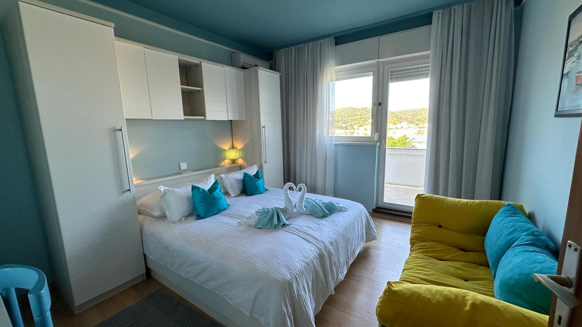 Apartments Anica Supetarska Draga Eksteriør bilde